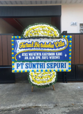 Papan Bunga Duka di Palopat Maria